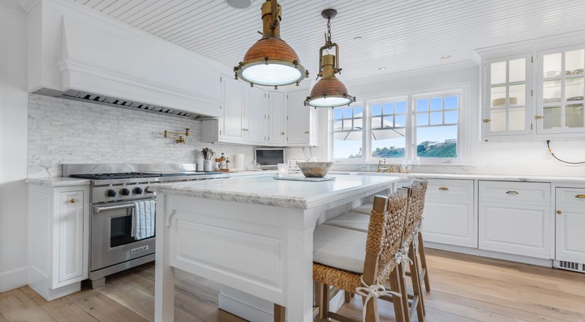 Photo of Billionaire's Haven