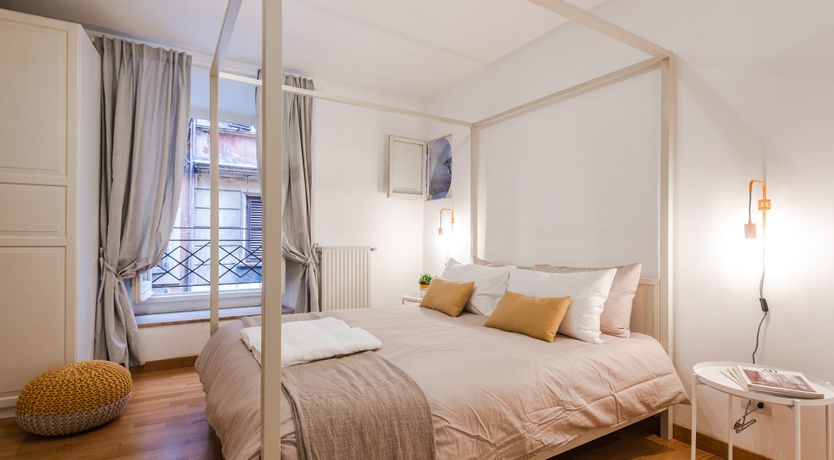 Photo of The Roman Writer