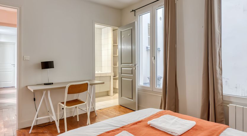 Photo of So Parisian