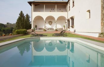 The Gem of Tuscany Villa