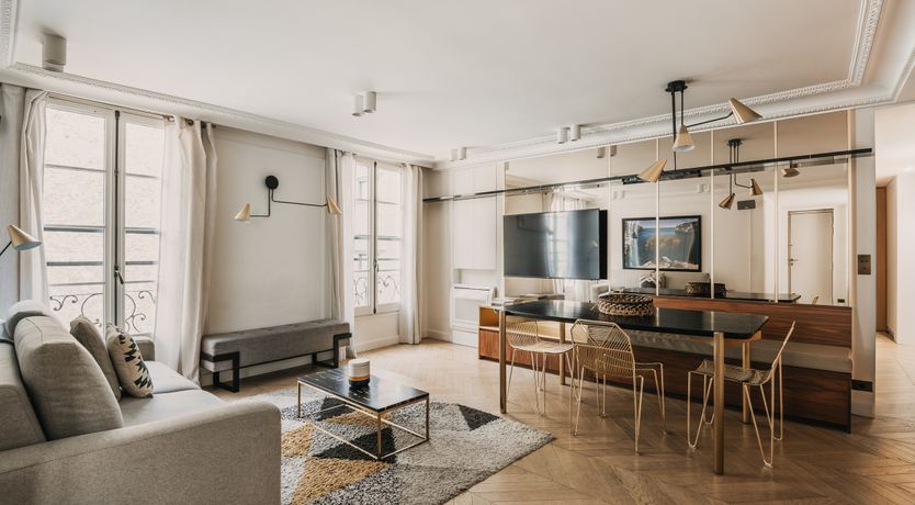 Photo of Ritz & Greige