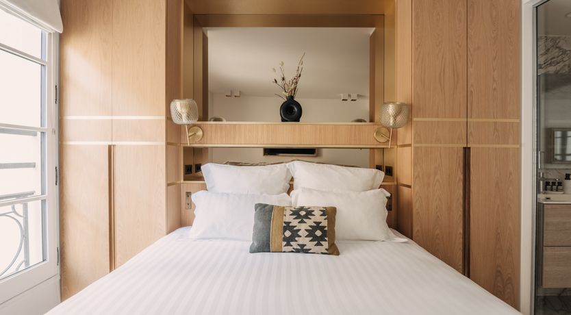 Photo of Ritz & Greige