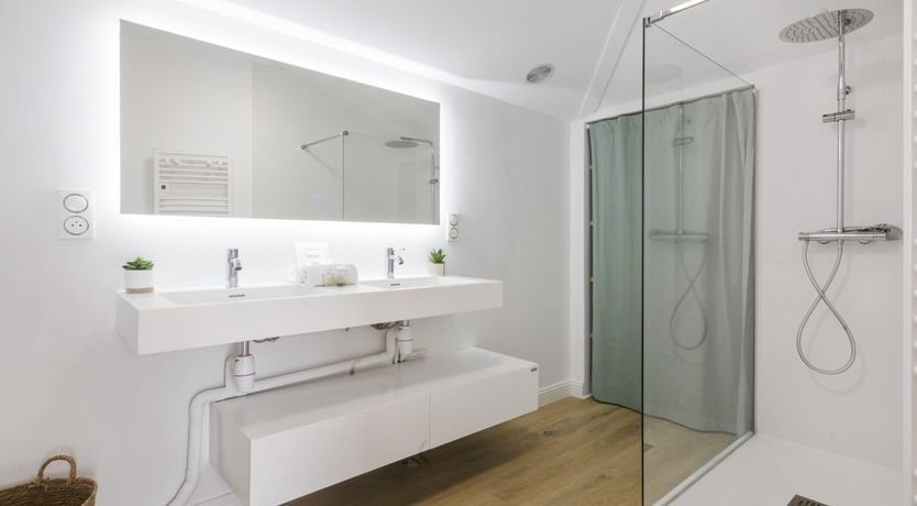 Photo of Salty Shores