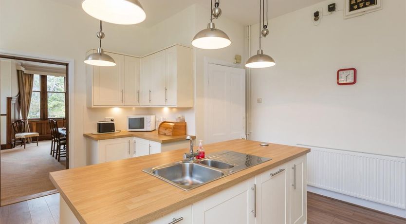 Photo of 4 Bed in Kingussie