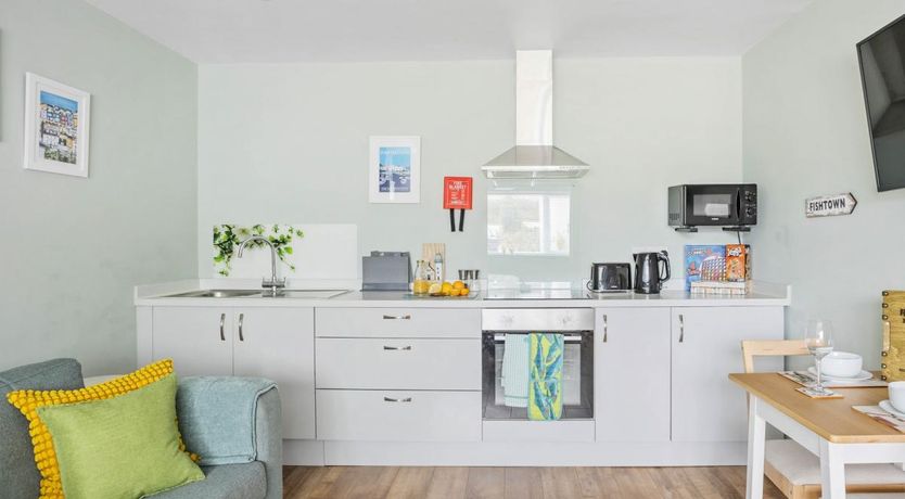 Photo of 1 Bed in Hillhead