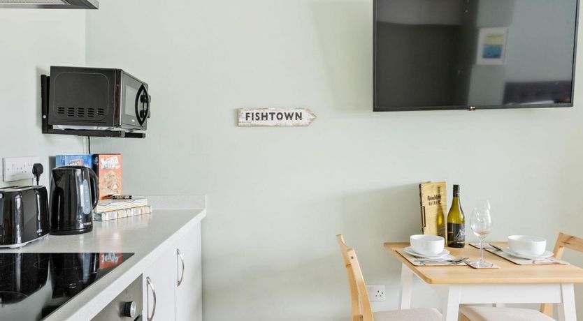 Photo of 1 Bed in Hillhead