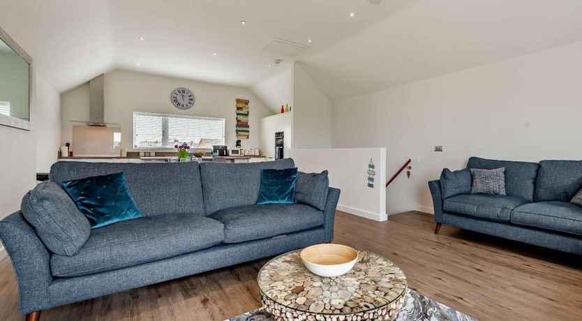 Photo of 3 Bed in Westward Ho