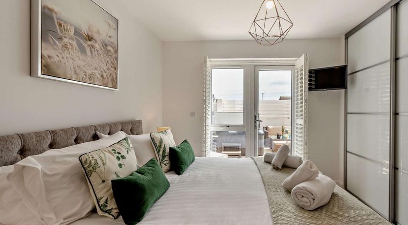 Photo of 3 Bed in Westward Ho