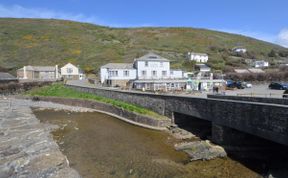 Photo of Bungalow in North Cornwall