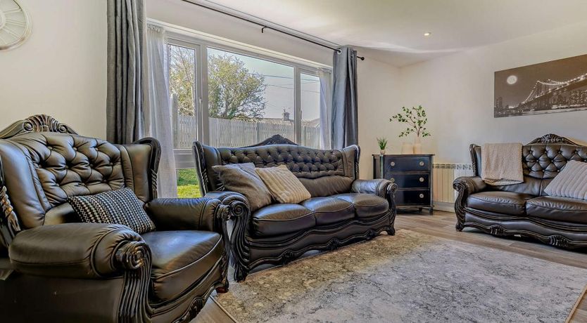 Photo of 3 Bed in Crackington Haven