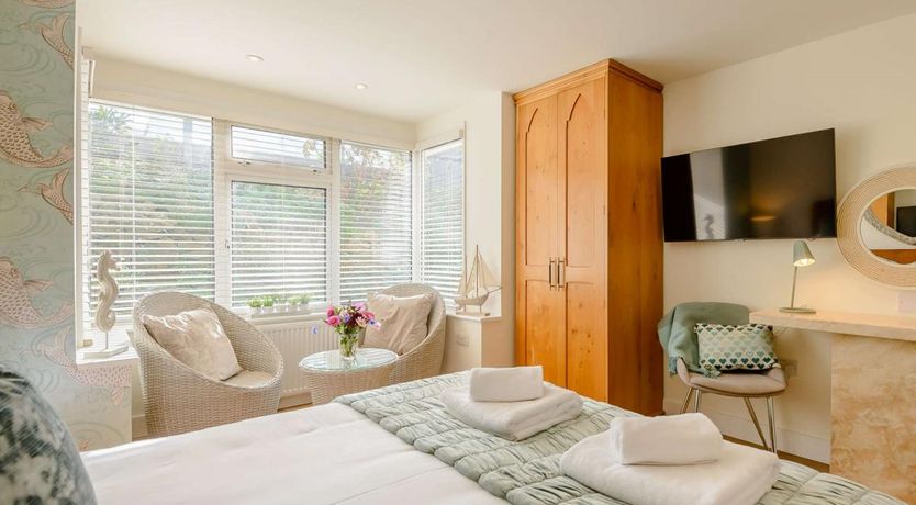 Photo of 1 Bed in Hythe