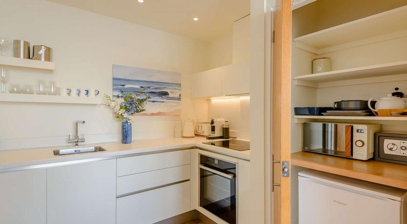 Photo of 1 Bed in Hythe