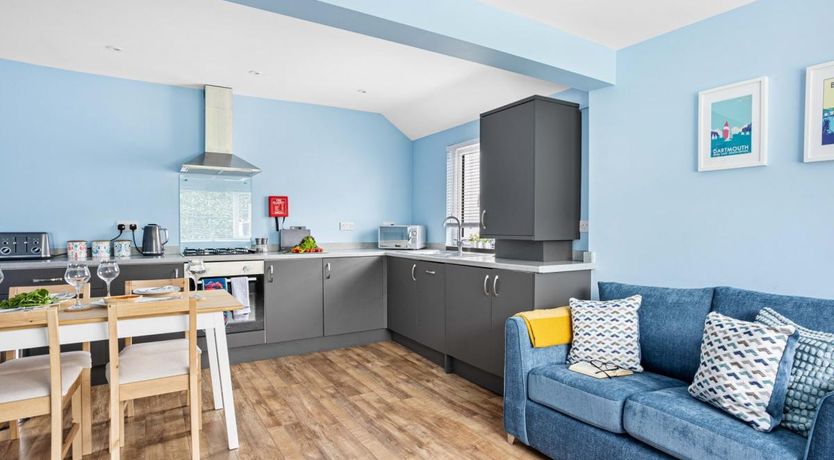 Photo of 2 Bed in Hillhead