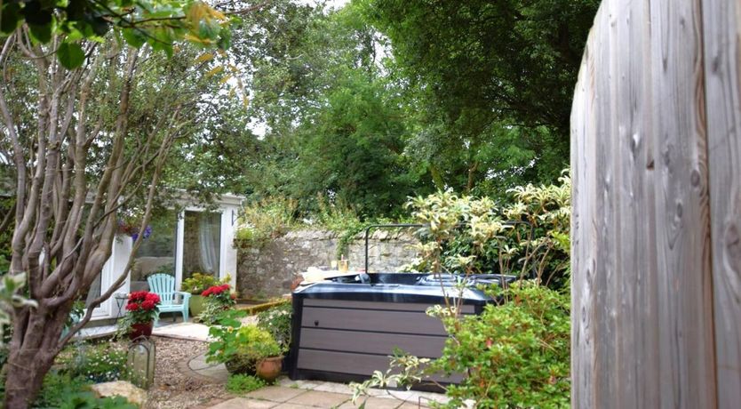 Photo of 2 Bed in Newquay