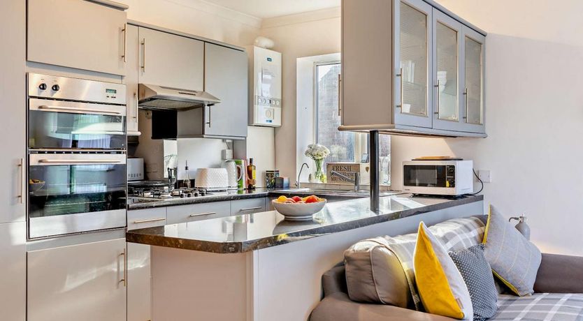 Photo of 2 Bed in Exmouth