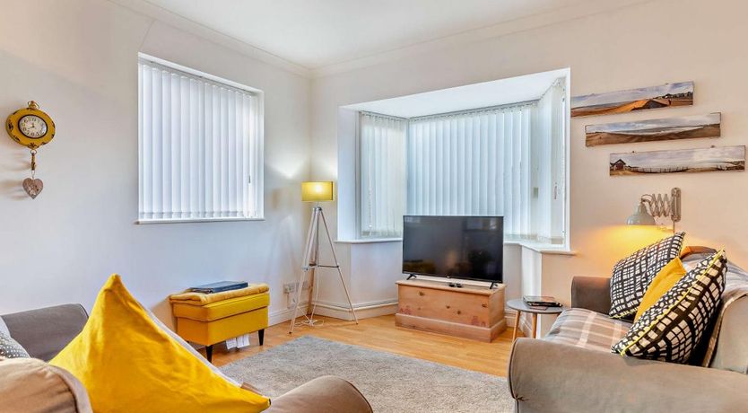 Photo of 2 Bed in Exmouth