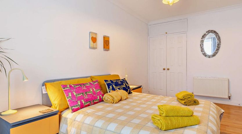 Photo of 2 Bed in Exmouth