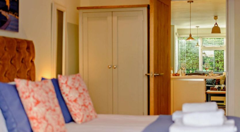 Photo of 1 Bed in Hythe