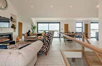 4 Bed in Appledore Holiday Home