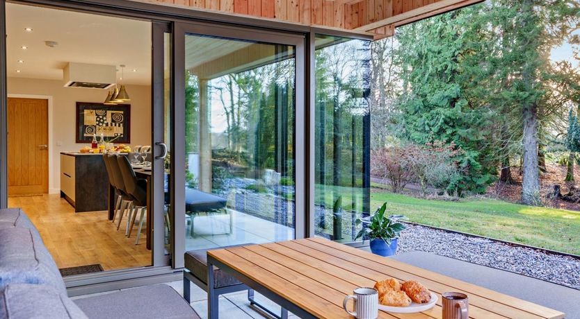 Photo of 4 Bed in Dyce