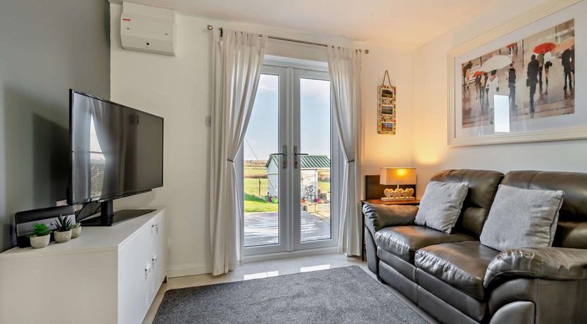 Photo of 1 Bed in Bude