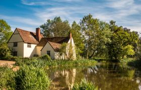 Photo of cottage-in-essex-4