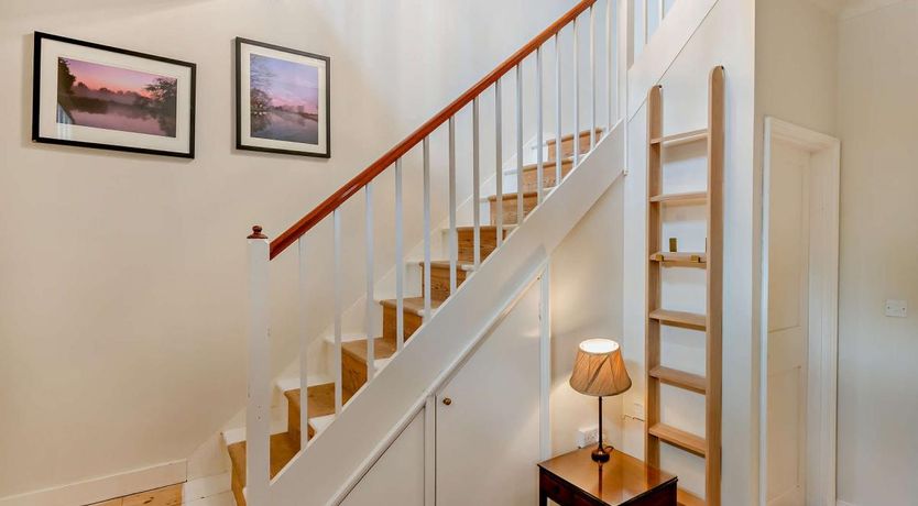 Photo of 3 Bed in Dedham