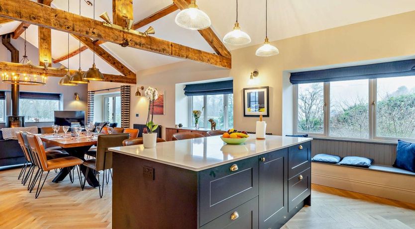 Photo of 4 Bed in Chapel Stile