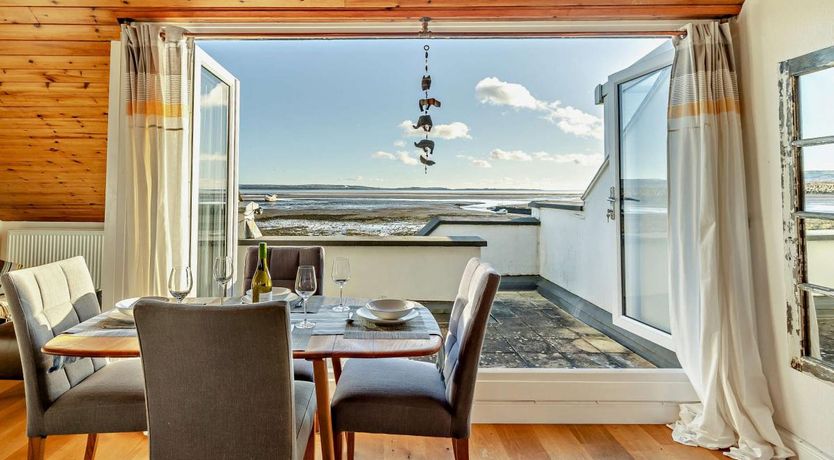 Photo of in Haverigg (94052)