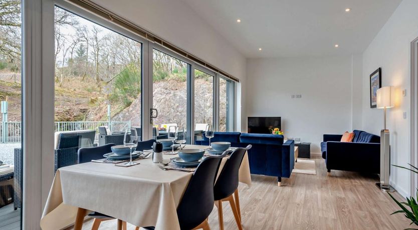 Photo of 2 Bed in Glencruitten