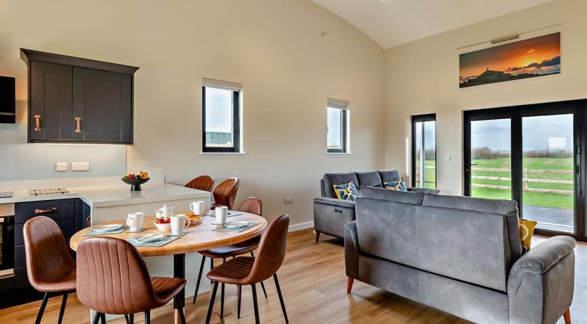 Photo of 2 Bed in Babcary