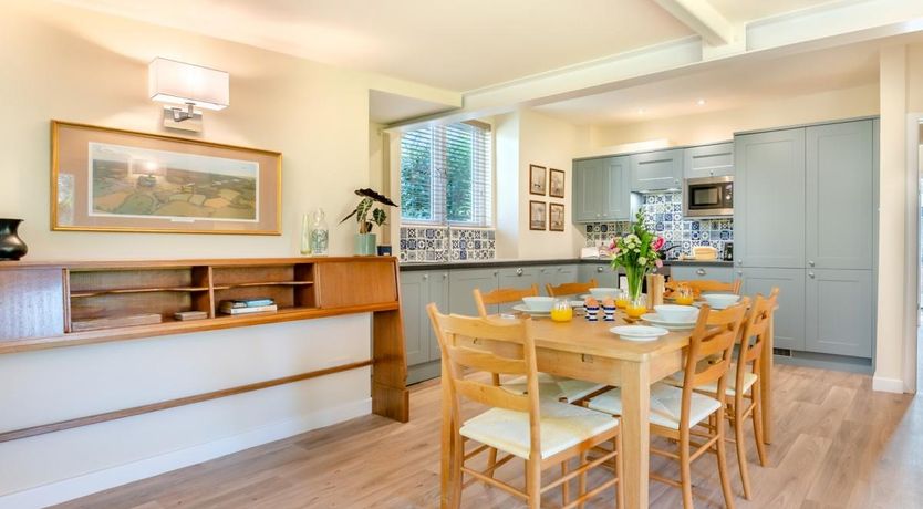 Photo of 2 Bed in Beaulieu