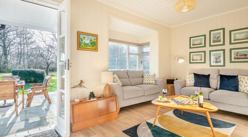 Photo of 2 Bed in Beaulieu