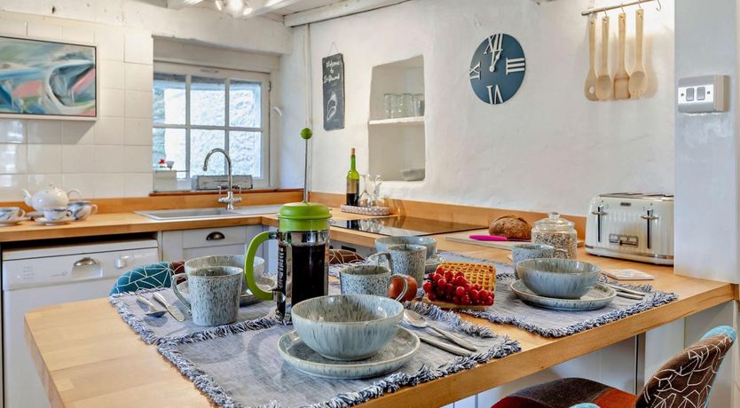 Photo of 2 Bed in Kingsbridge