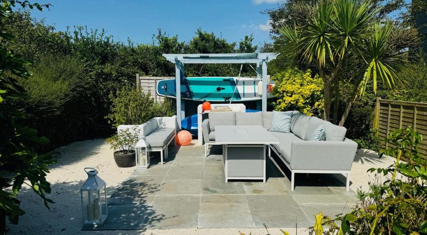 Photo of 2 Bed in Kingsbridge