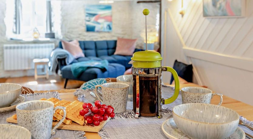 Photo of 2 Bed in Kingsbridge