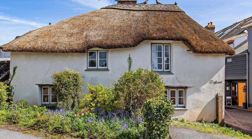 Photo of 2 Bed in Kingsbridge