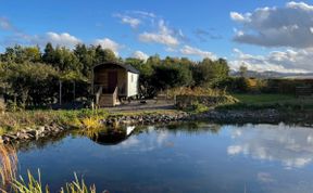 Photo of in Ullswater (94070)
