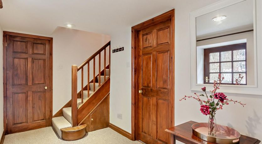 Photo of 2 Bed in Brighstone