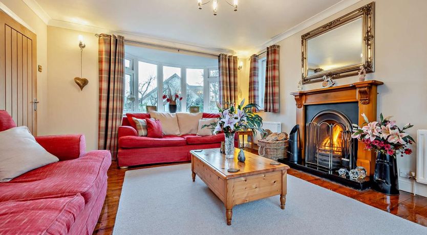 Photo of 3 Bed in Gosforth