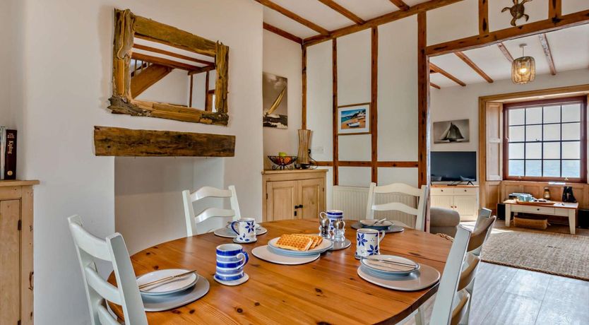 Photo of 3 Bed in Kingsbridge