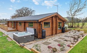 Photo of 3 Bed in Nottingham