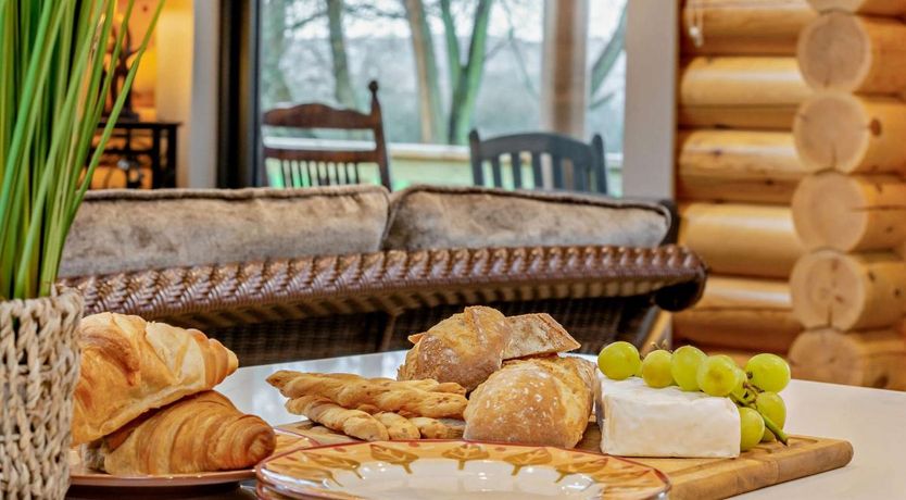 Photo of 3 Bed in Brinsley