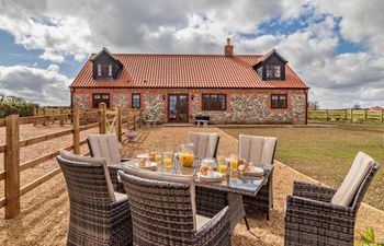 Barn in Norfolk Holiday Home