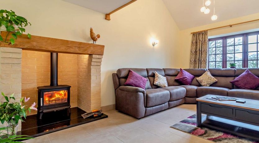 Photo of 3 Bed in Repps With Bastwick