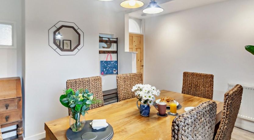 Photo of 3 Bed in Cowes