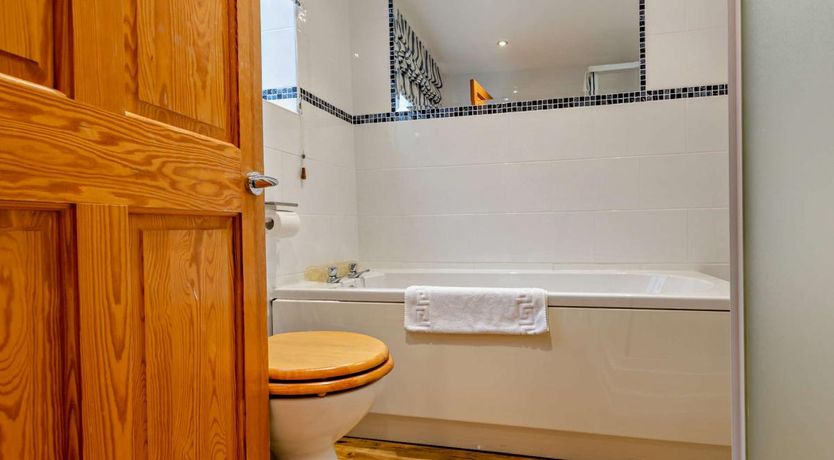 Photo of 2 Bed in Brixham