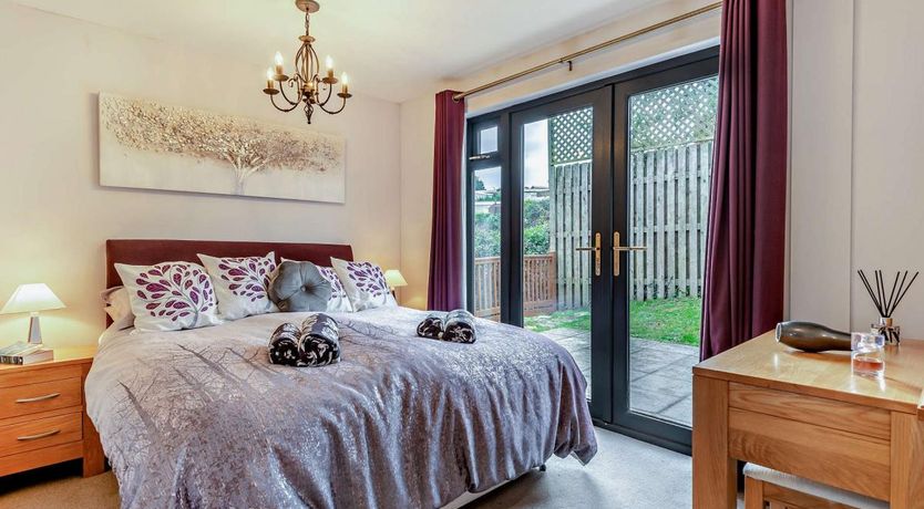 Photo of 3 Bed in Swanage