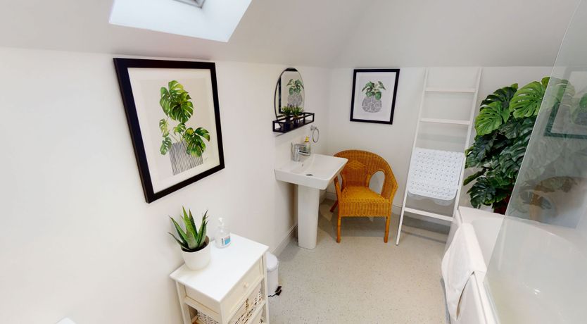 Photo of Aubergine Cottage