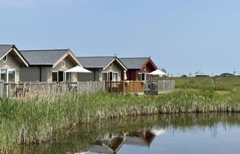 Low Lake Lodge Holiday Home